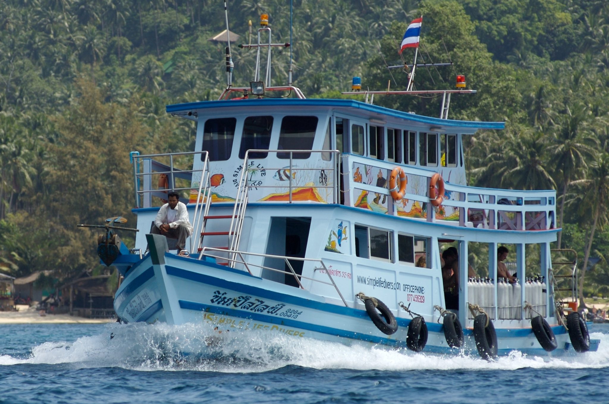 Simple Life Divers boat in Thailand